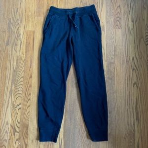 Uniqlo Men’s Black Joggers